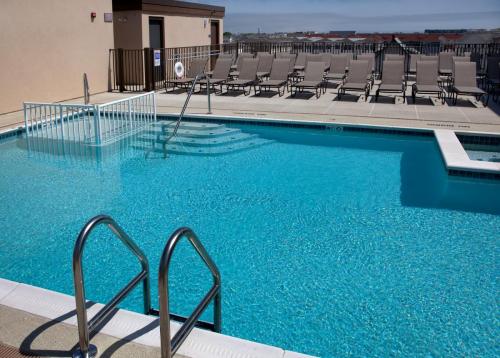 Hotel Pool